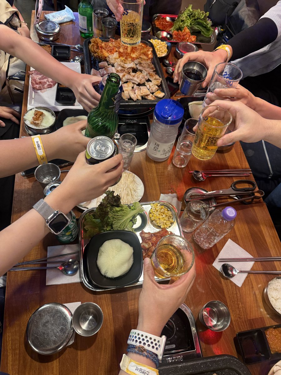 신기영돌 tweet media
