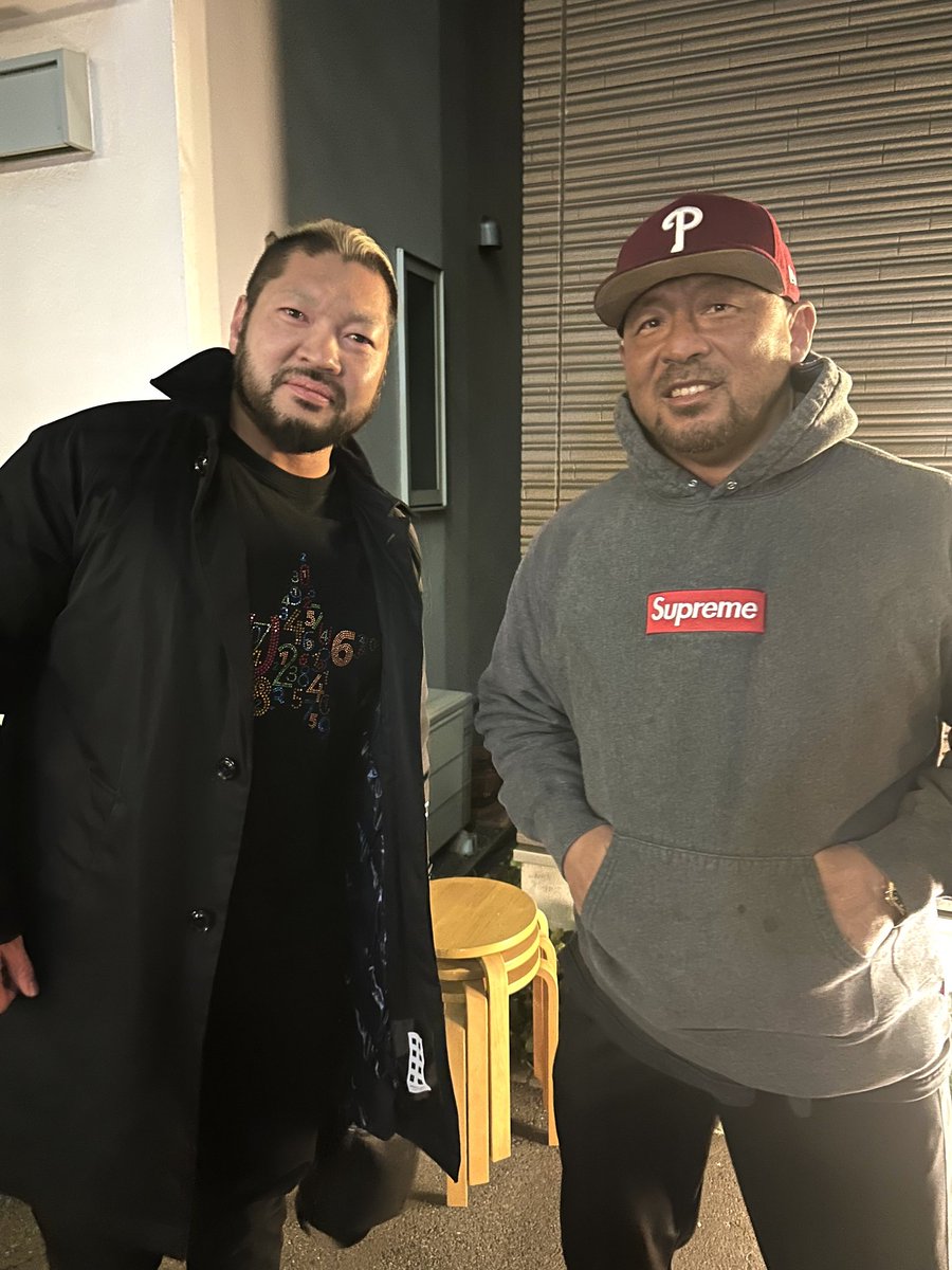 Cacao_NJPW's tweet photo. 結婚してたのかー
絶対に見てほしい理由はこれだったのか
おめでとう🎉
#イヨ・スカイ #情熱大陸 #WWE #EVIL #渡辺高章 #NARAKU https://t.co/oCDFaVOW0t