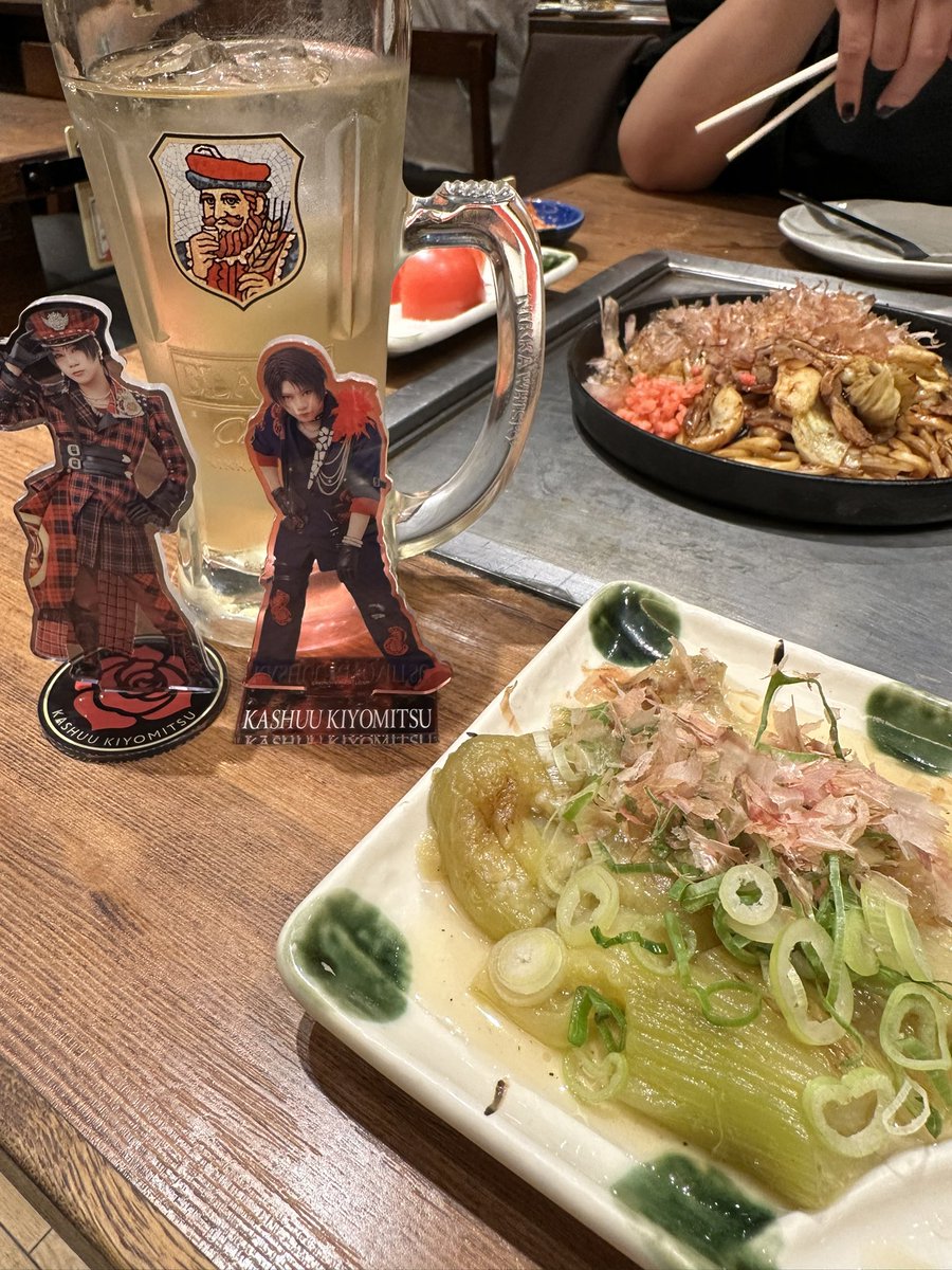 ヨリン tweet media