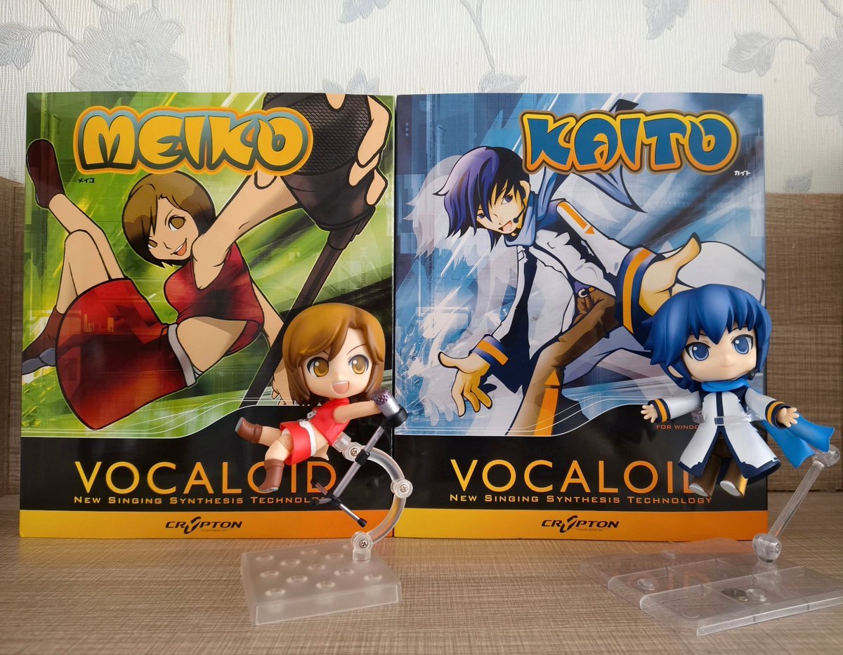 VOCALOID 1姉と兄……❤️💙 #ねんどろいど #MEIKO #KAITO #VOCALOID