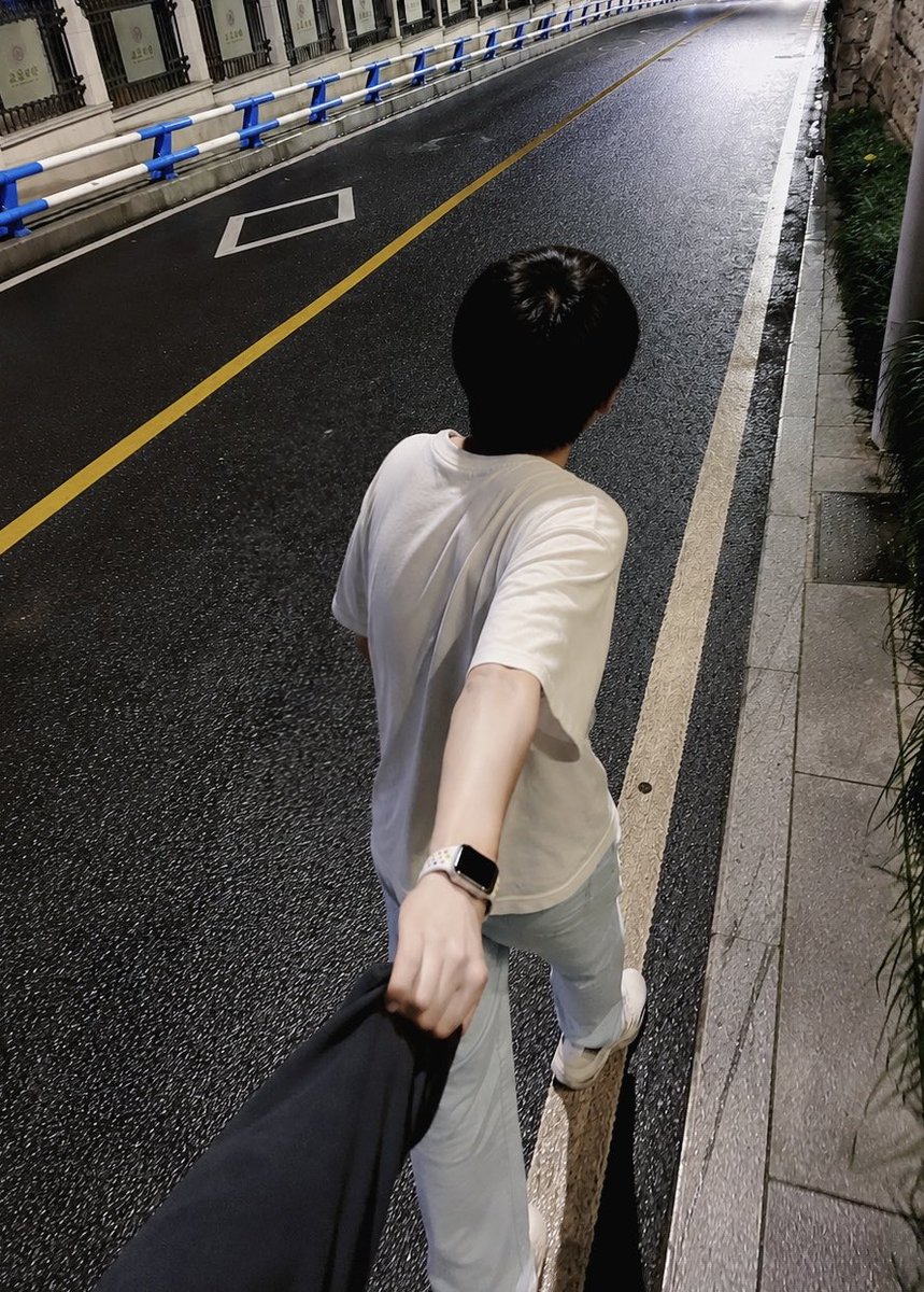 得意黑-king tweet media