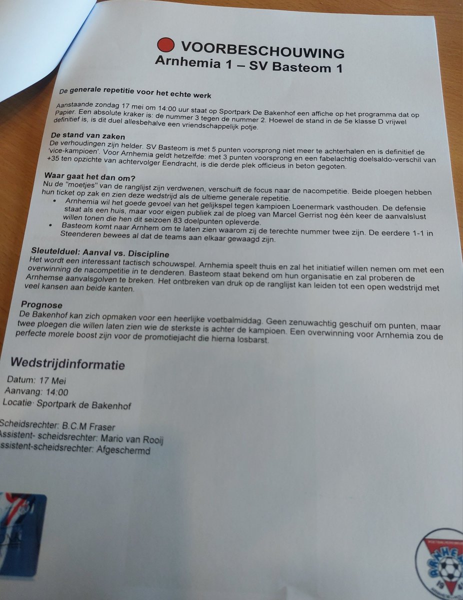 WesleyBeukering's tweet photo. Lekker wezen groundhoppen in de regio ⚽️🚲

Op 10 minuten fietsen van huis bezocht ik Arnhemia- SV Basteom. De nr. 3 tegen de nr. 2 van de 5e klasse.

De bezoekers wonnen in de laatste speelronde met 1-2. 

#groundhop #amateurvoetbal #Arnhem https://t.co/zX3acAlJM4