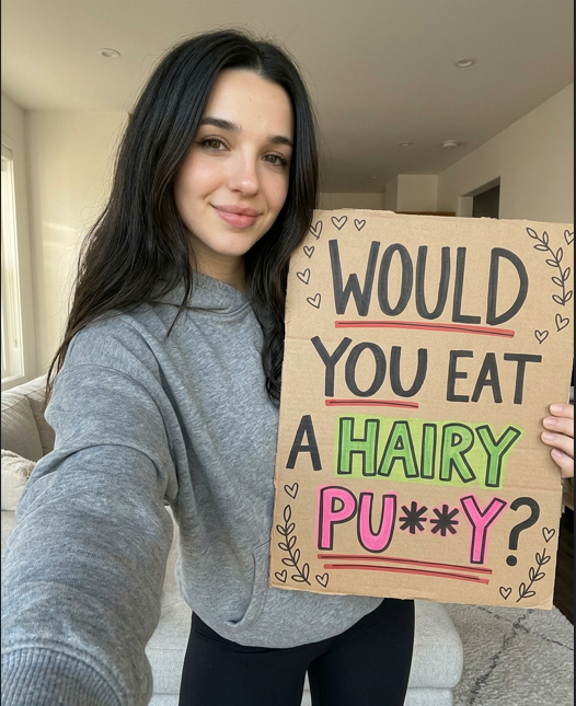 Emma Ash tweet media