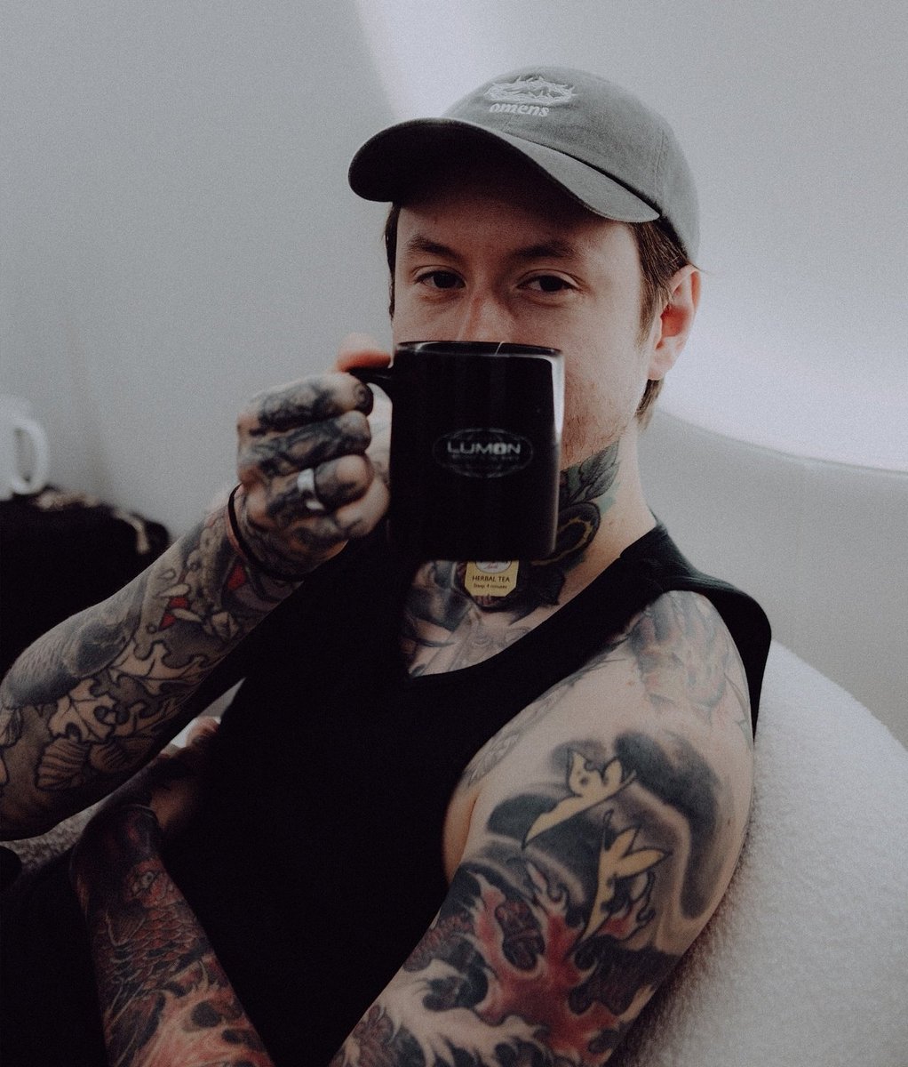 xDETHRONEx's tweet photo. sundazeee. https://t.co/5sUW4qd19t
