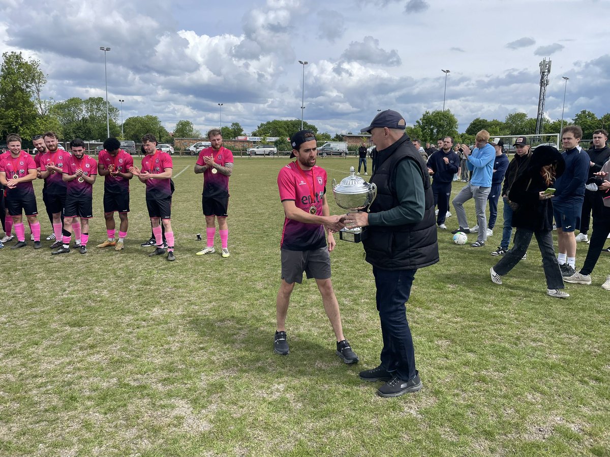 LDLSFL25's tweet photo. Premier Div Title when to @emt_fc after they beat @ClubLewsey 4-1 

Congratulations to all at the club https://t.co/8TgGSiZuAD