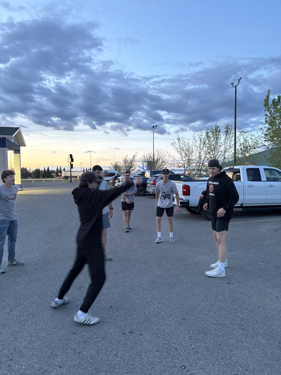AcademyAhp's tweet photo. Unfortunately Mother Nature ruined playoff day in Vauxhall for today. 

Solid weekend going 3-0, scoring 54 runs, 14 home runs, and 21 stolen bases. 

Our record is 18-3-1 on the year. https://t.co/8fcIeoGUGG