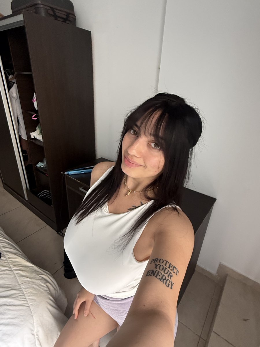 Kylie tweet media