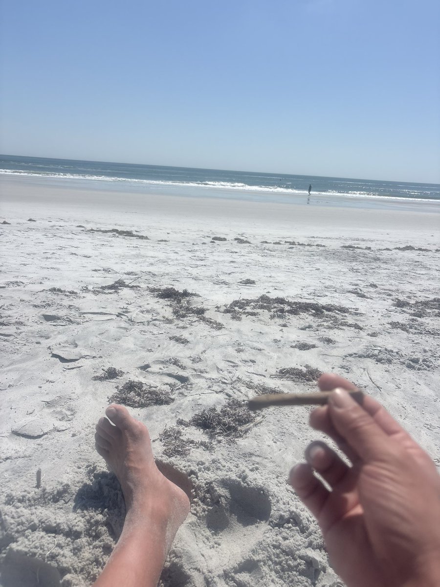CryptoKenGlobal's tweet photo. Gonna miss Florida for awhile, hitting t the road again, AZ, then COS then back here by mid July!! https://t.co/6RuFYNTEB2