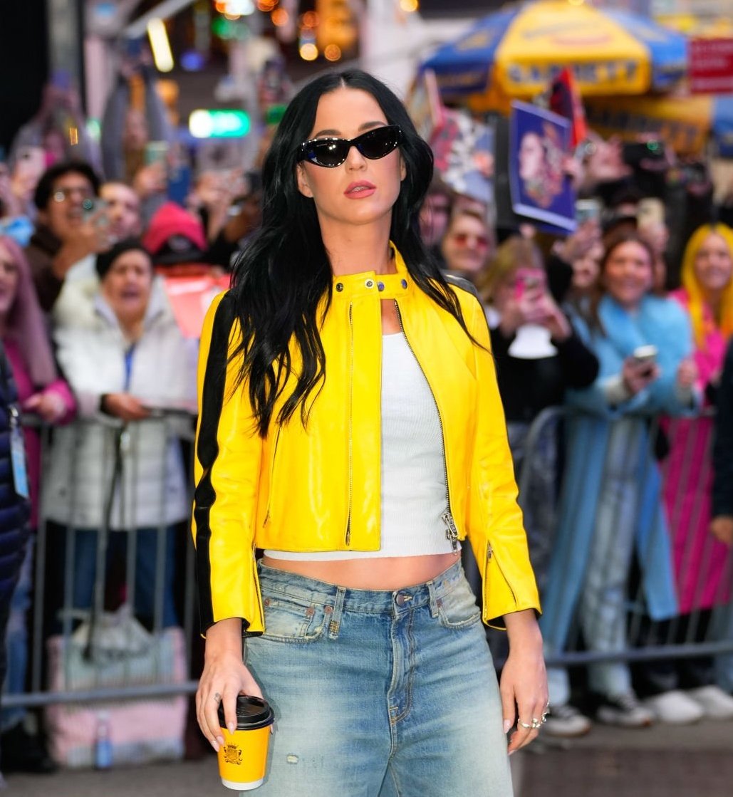 KATYCATS GANG tweet media