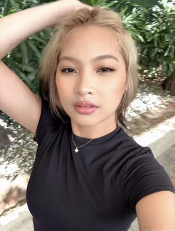 ColAiah Weverse tweet media