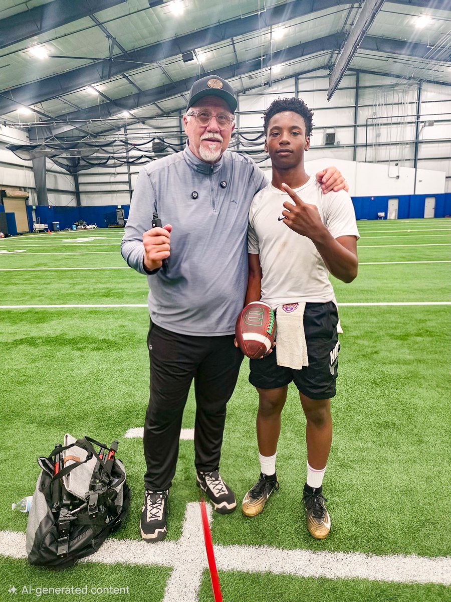 SelvySzn's tweet photo. Got some work in with @ThrowItDeep x @J_ChristensenQB this wknd. Honored to learn and work with @PatrickMahomes personal QB trainer and grow my game. Learned a lot, built some great connections, and took away things I can add to my game immediately.
More wrk to be done. 💪🏾🏈 #QB1 https://t.co/yTTuY4dRhu