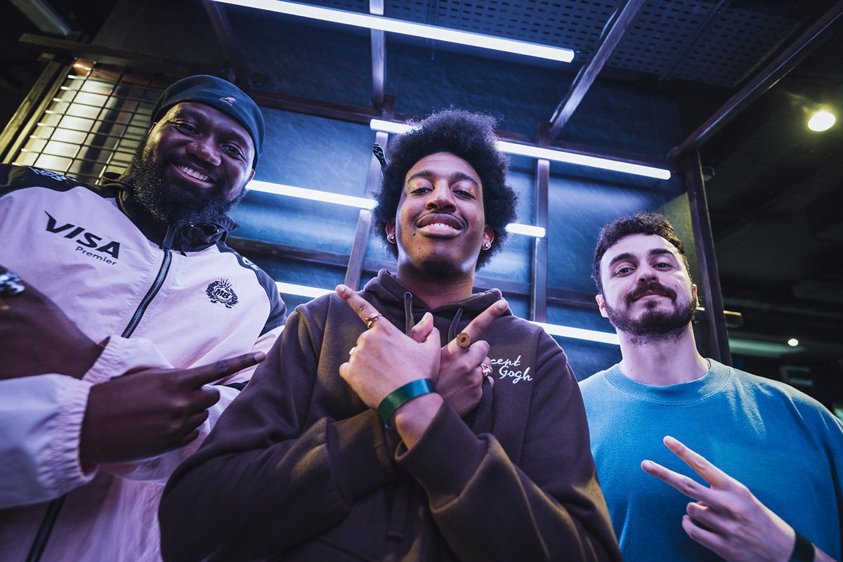 2XKO France tweet media