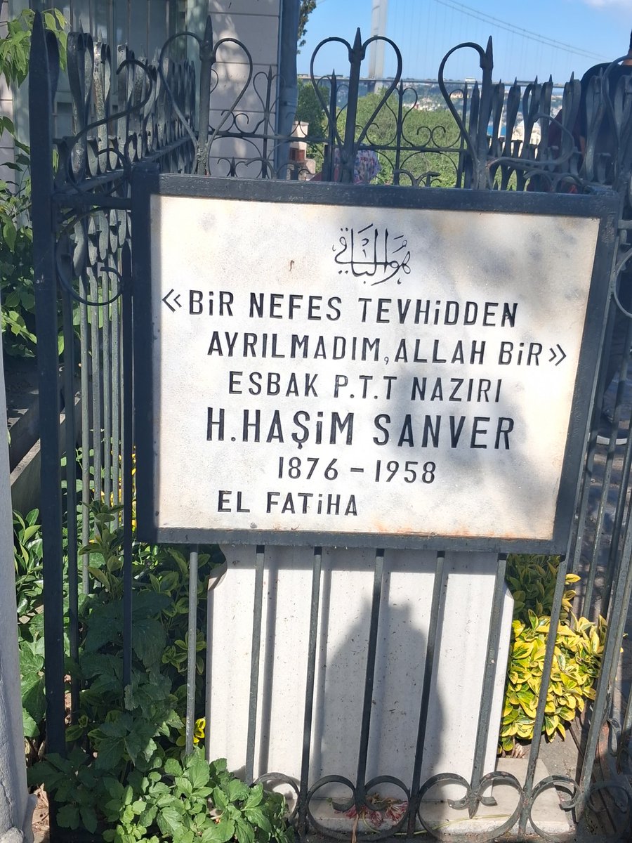 elifeln's tweet photo. Yahya Efendi https://t.co/zecw1Vujwl