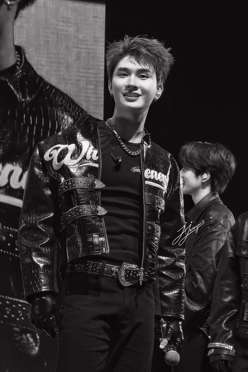 ข้าวเหนียวมะง่วง ૮ • ﻌ - ა tweet media