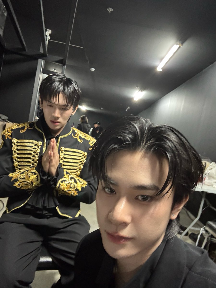 jackiejackrin tweet media