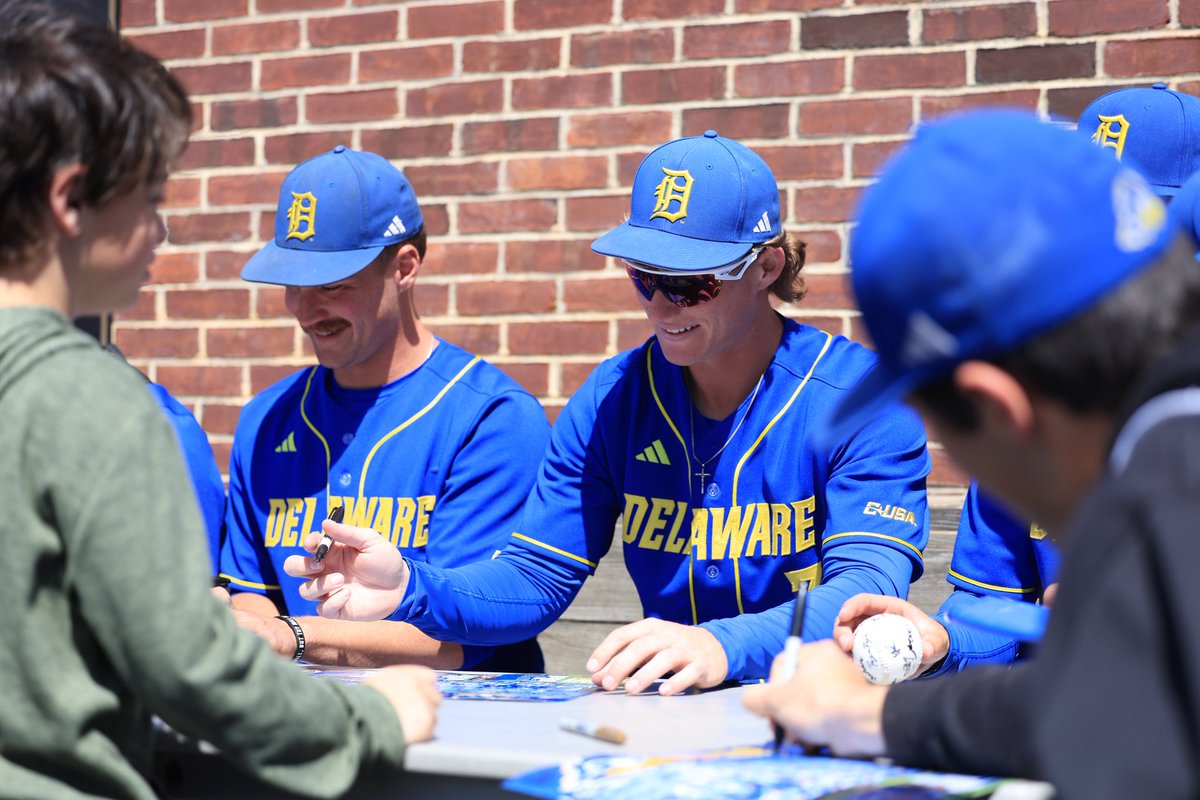 CoachMamsUD's tweet photo. Thank you to our Blue Hen fans, families &amp; alumni for the incredible support all spring long.

And a huge thank you to our Marketing, Ticketing, Broadcast, Analytics, Comms, Facilities, Video &amp; Equipment staffs for everything they do behind the scenes to make our home schedule go https://t.co/weXC8jsunW