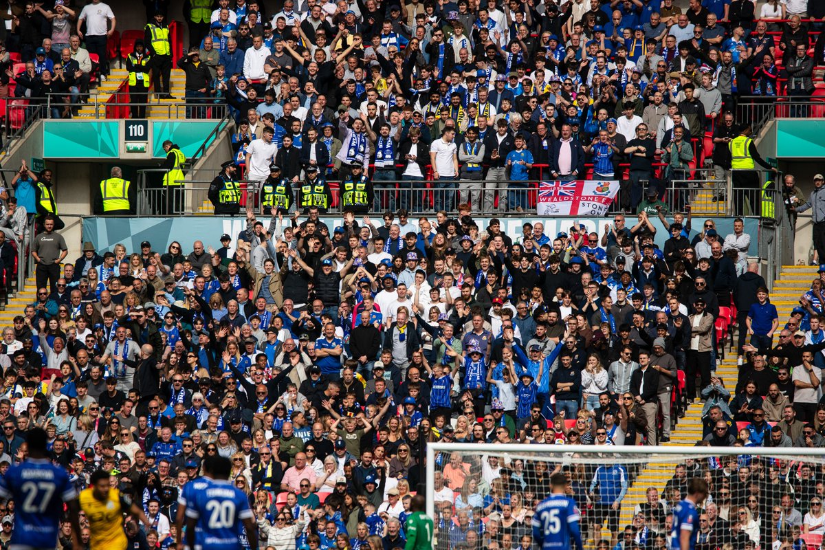 Wealdstone FC tweet media