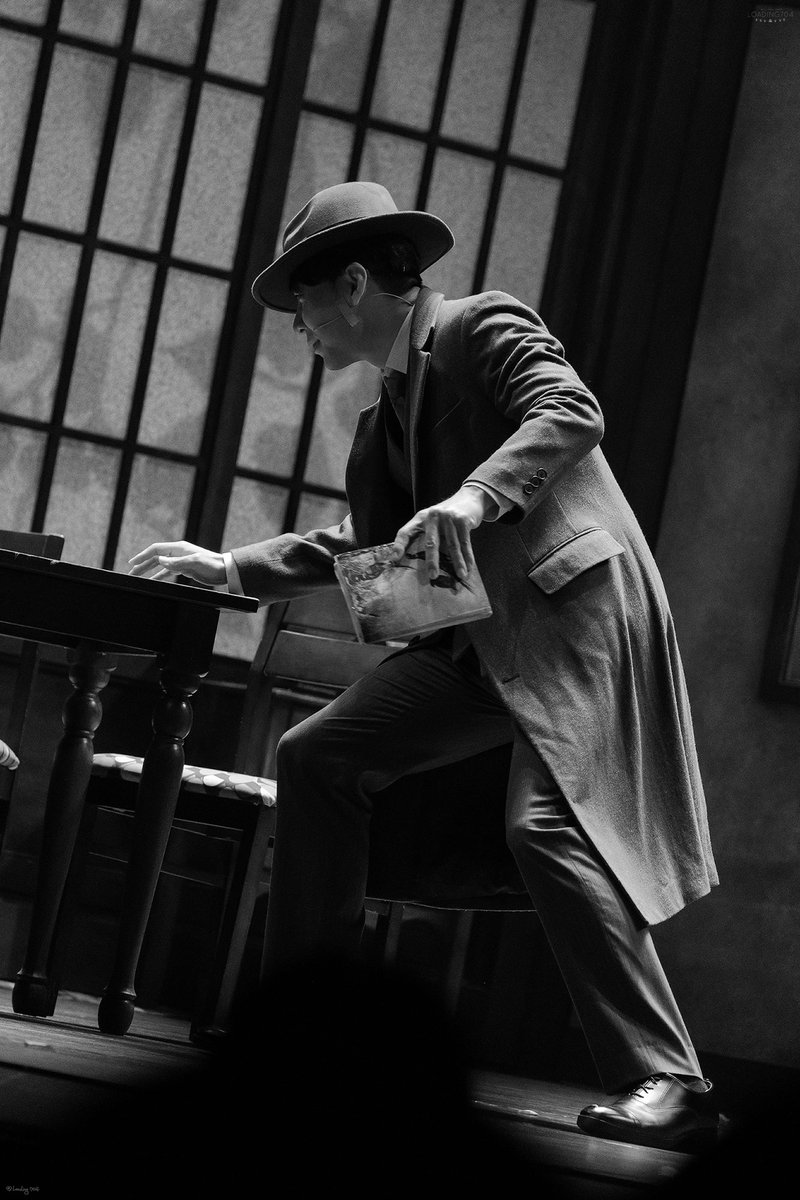 Loading704_pic's tweet photo. 260512 팬레터 스페셜 커튼콜
이승현 수남

흑백 ver

#이승현 #팬레터 https://t.co/qh0kcOwH2z