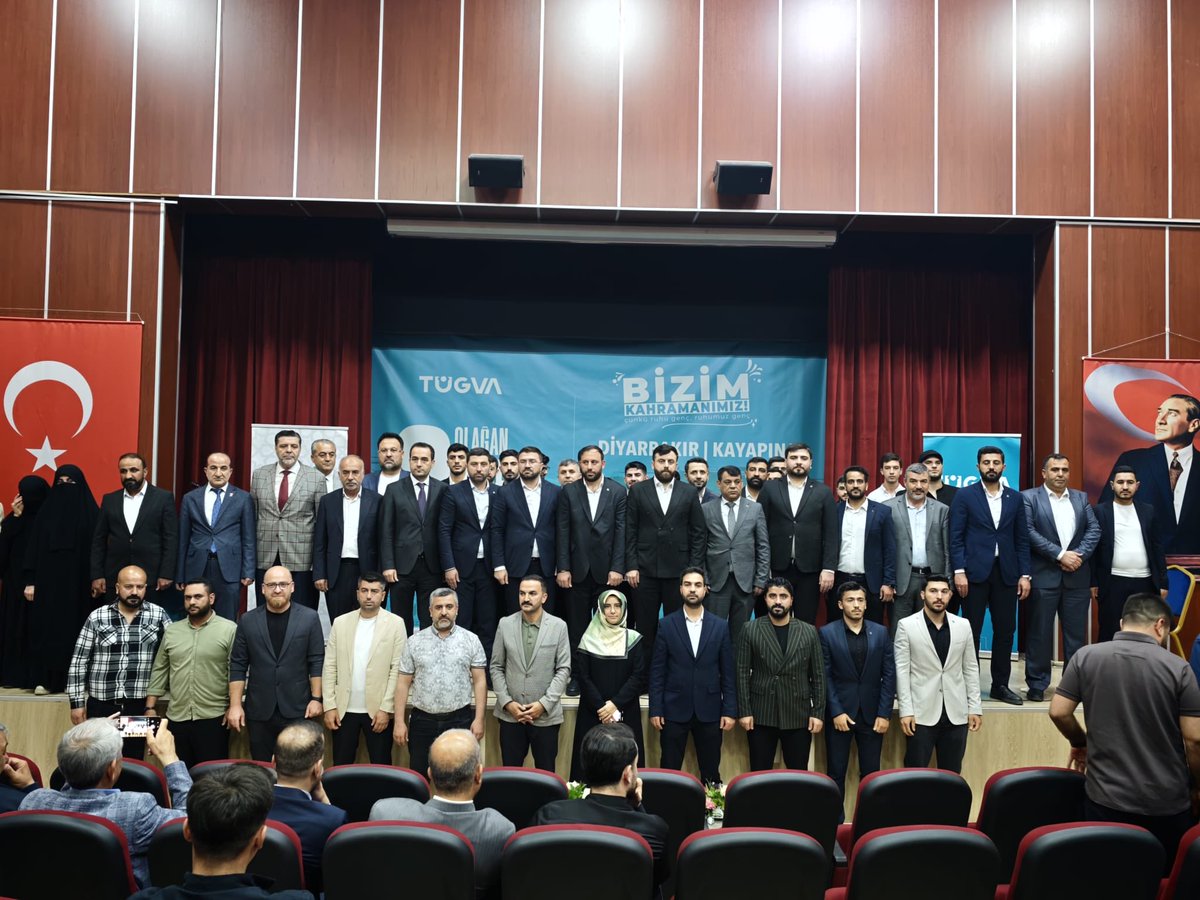 ahmetsuekinci10's tweet photo. 📍 Diyarbakır Kayapınar

TÜGVA Diyarbakır Kayapınar 2. Olağan İlçe Genel Kurulu’nu büyük bir heyecan, coşku ve kardeşlik iklimi içerisinde gerçekleştirdik.

Yeni dönemin Kayapınar’ımıza, teşkilatımıza ve gençliğimize hayırlı olmasını temenni ediyorum.

#HerİlçedeTÜGVA https://t.co/iQPpSFV1o9