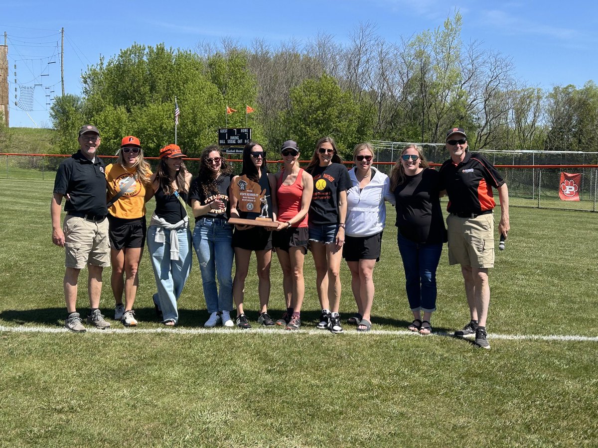 grahners's tweet photo. Got to celebrate the 20th anniversary of our 2006 State Runner Up 🥎 team yesterday, too! #GoPanthers https://t.co/OHcZ9CDWHl
