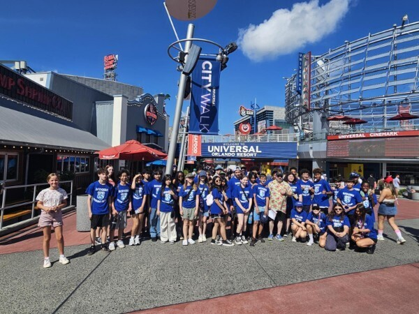 RodgersRays's tweet photo. 🎶🎢 Our band students celebrated a SUPERIOR year with a Saturday field trip to Universal Studios! A well‑deserved reward for their hard work and dedication. #BandPride #SuperiorYear https://t.co/5YbweLQTeu