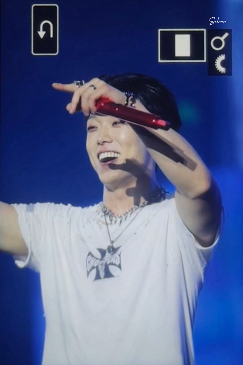 SilverK_H404's tweet photo. 260517 iKON FOUREVER TOUR in Seoul

preview.

#iKON_FOUREVER_TOUR
#김지원 #BOBBY #바비 #バビ
#iKON #아이콘 https://t.co/EIP9esN3rN