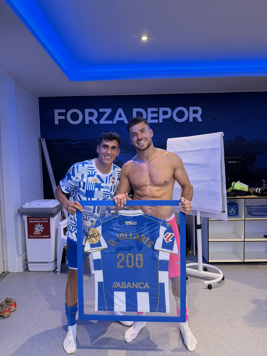 alvaroferllo98's tweet photo. A un paso de conquistar nuestro objetivo y alcanzar la gloria… 💙💙

Otra remontada espectacular y otra victoria brutal del equipo!!! 

Increíble el recibimiento y el ambiente en Riazor!!! Eternamente agradecido 🙏🏼💙

Os necesitamos a todos en Valladolid!!! Un último esfuerzo!!! 

𝑻.𝑹.𝑺
