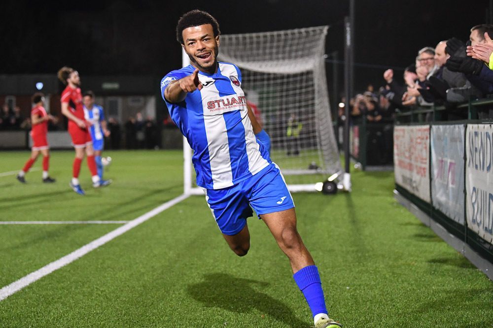 Nuneaton Town FC (C) tweet media