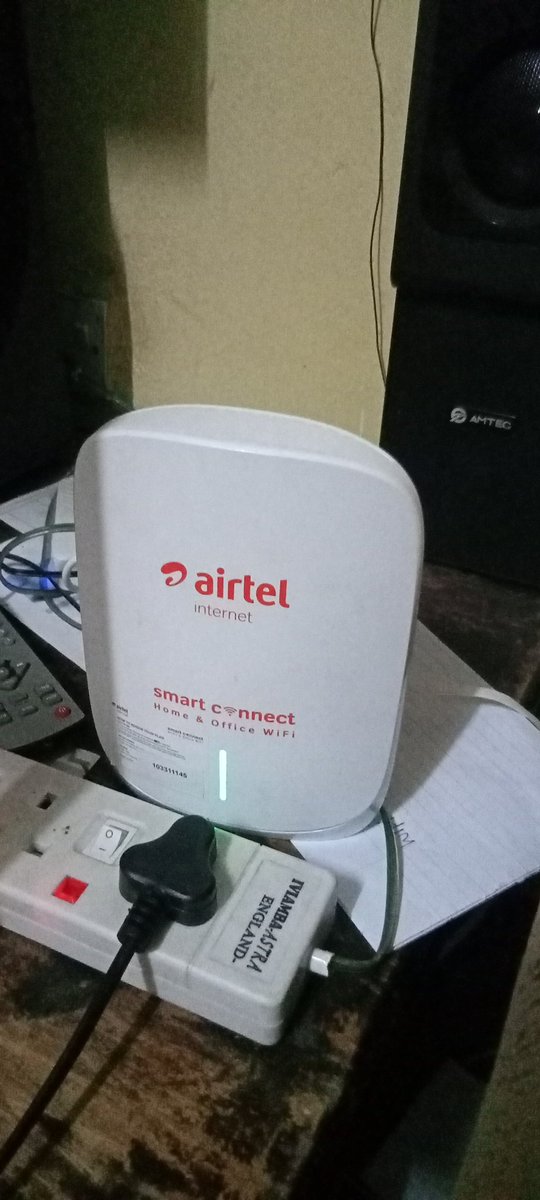 KanyeZebb's tweet photo. Airtel nayo NI takataka ! https://t.co/HDefe2DP3x