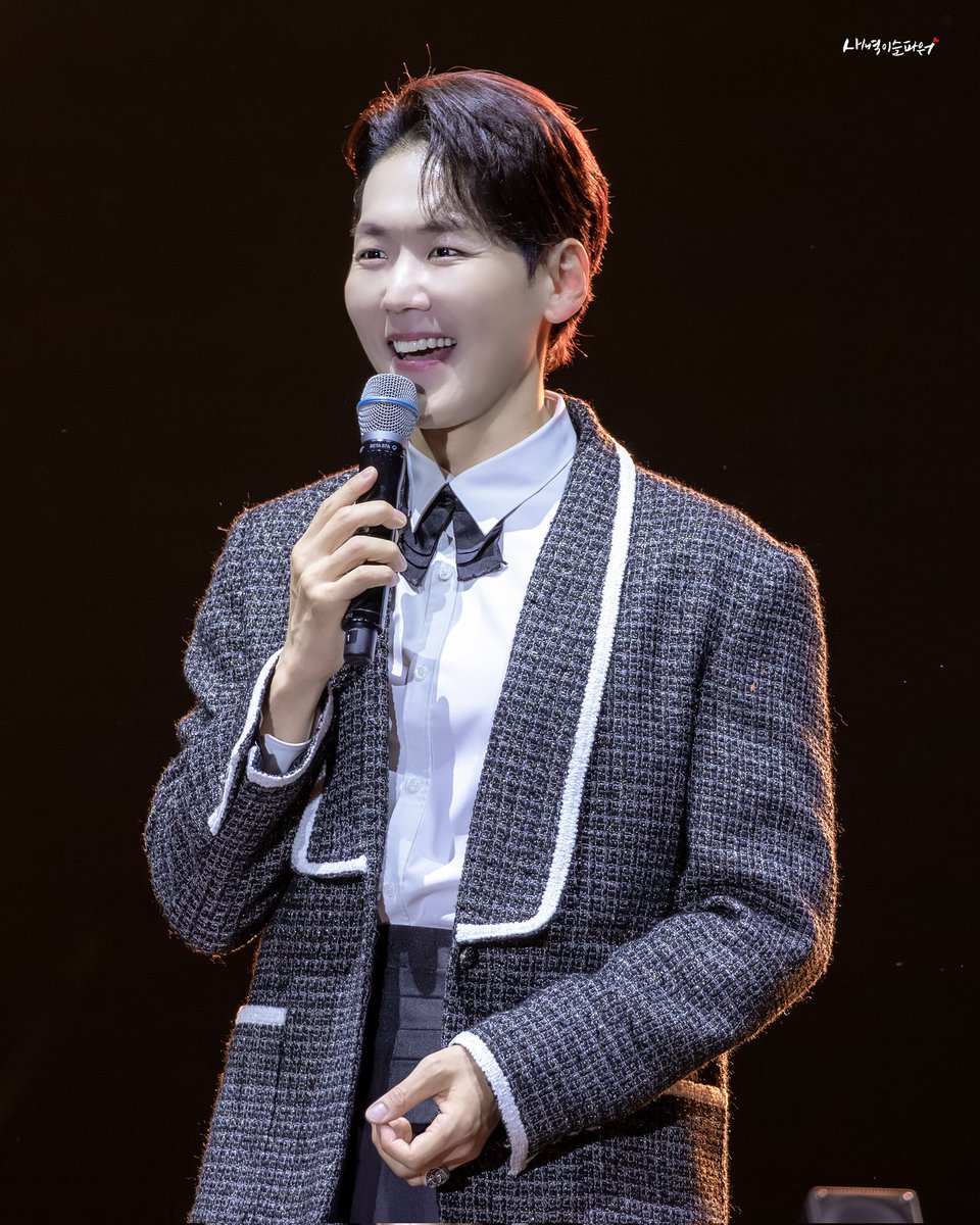새벽이슬파워♡ tweet media