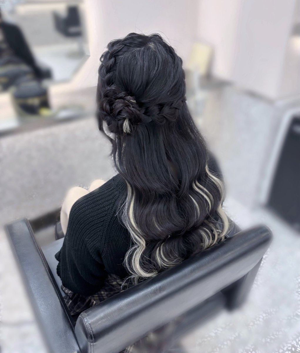7losn's tweet photo. お気に入りヘアメ🪄⸝⸝⋆ٛ  .  ̫ . ٛ ٍ💕 https://t.co/Kiyc8IK8zI