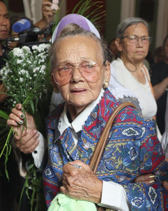 Fantasma_956's tweet photo. A las 7 de la noche de este domingo 17 de mayo, acaba de fallecer la señora Carmen Teresa Navas, madre del preso y secuestrado político Víctor Hugo Quero Navas asesinado en cautiverio. Ella lucho y lucho hasta descubrir la verdad...... QEPD abuela.... tu lucha continuara... https://t.co/11us31ZSf1