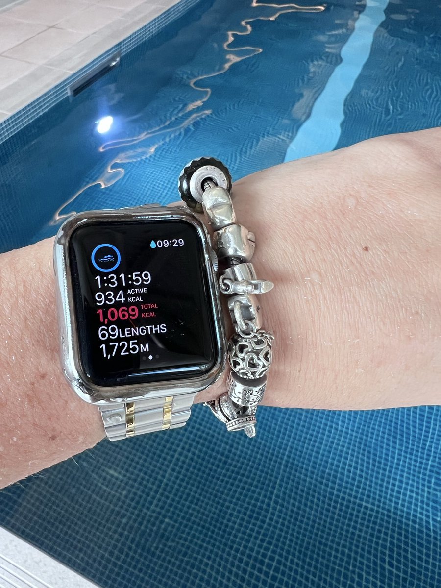 Charlottie23's tweet photo. Just over half way through “mile a day”challenge for @PathwayGB ! So far I’ve banked 40.5 miles 🎉. I needed change it up and swim a mile. 🏊‍♀️😬. It certainty put my endurance to the test. But it’s not a challenge unless you challenge yourself Needless to say I did it🎉 #beliveme https://t.co/U7Lc3m2lMt