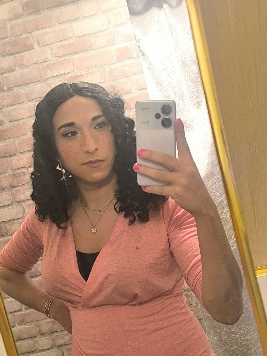 Mandy Nova tweet media