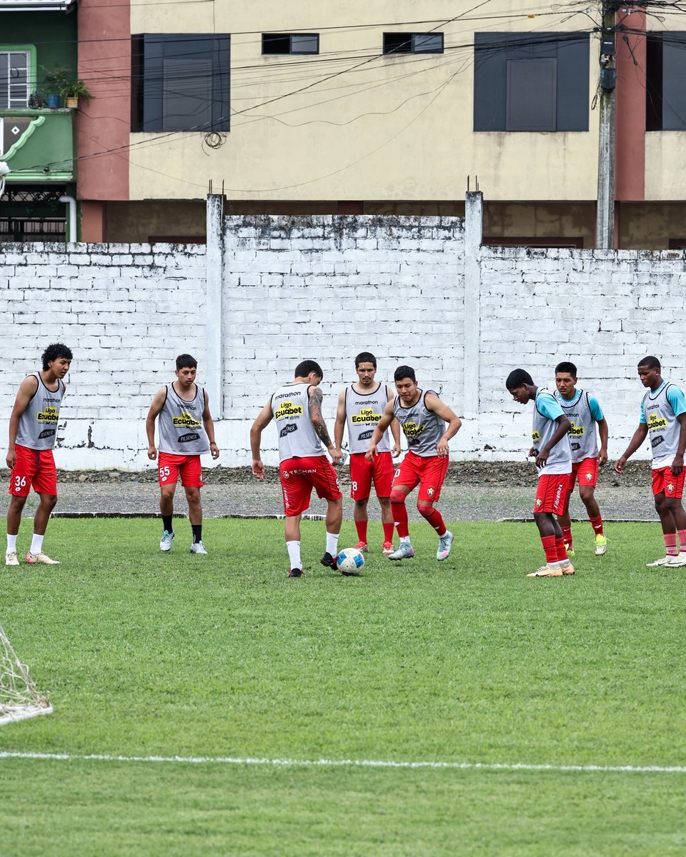 Club Deportivo El Nacional tweet media
