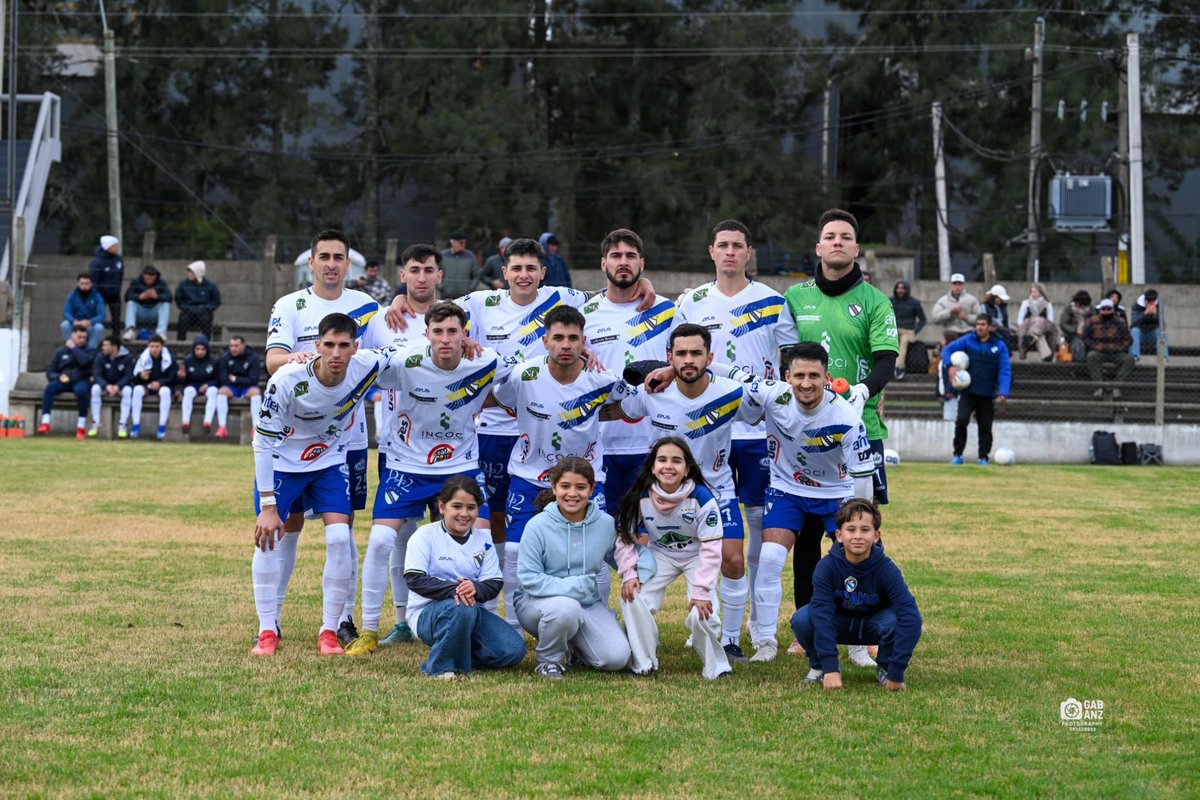 porongosoficial's tweet photo. 🔚Finalizó el partido en el Estadio Eduardo Luis Piazze.

Barracas 0 - Porongos 0

¡a seguir así, vamo el club!👊🏼 https://t.co/XhpvGg7N2R