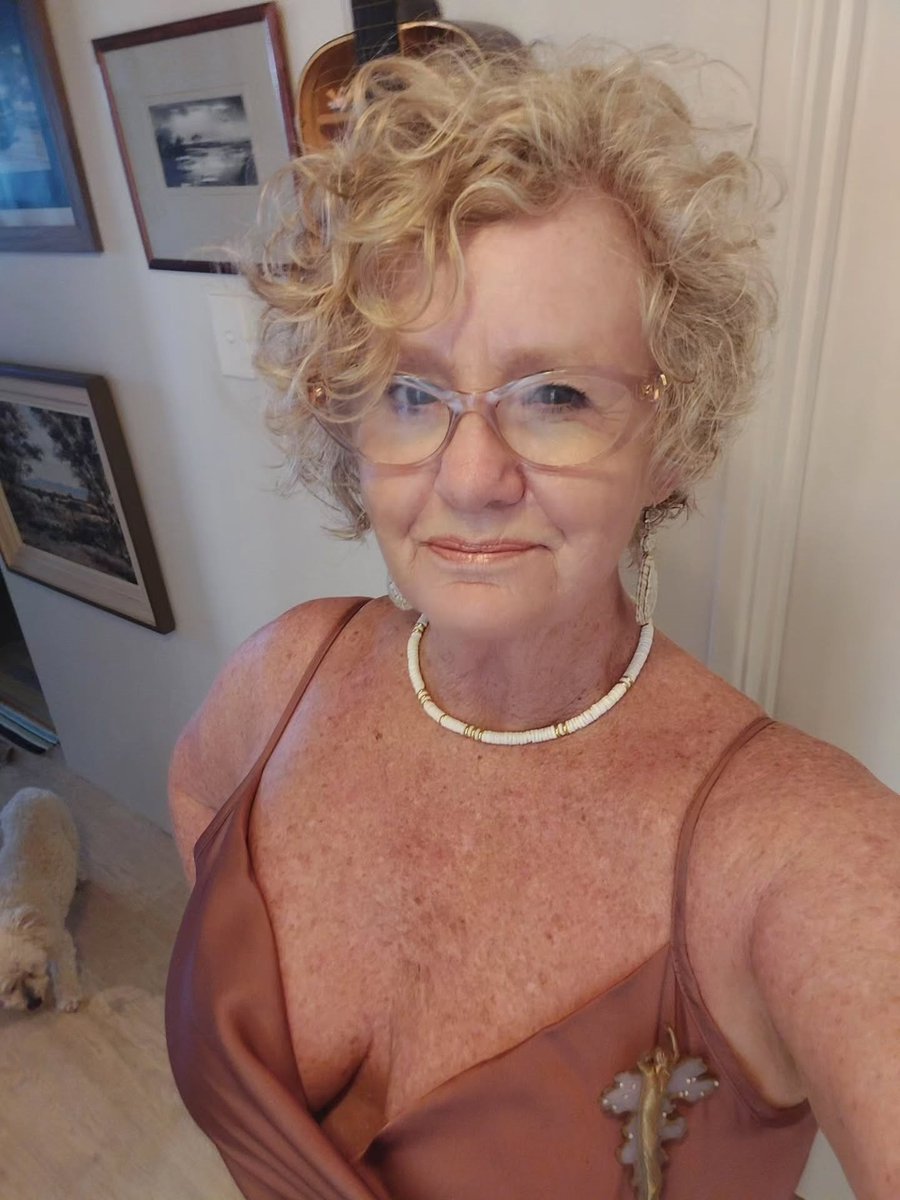 Scarlett Trey tweet media