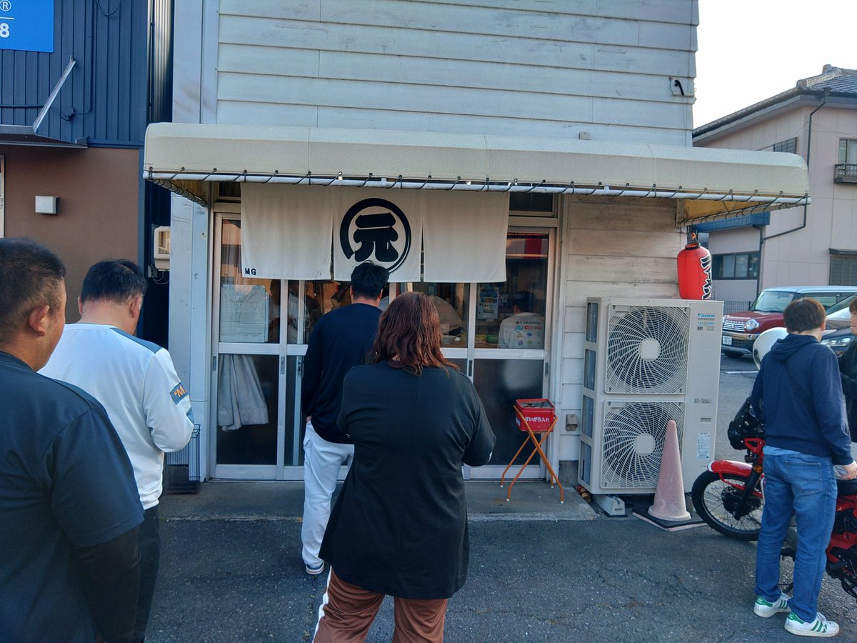 mpmotorstaicho's tweet photo. ギリギリ入店 https://t.co/x1DPPT752E
