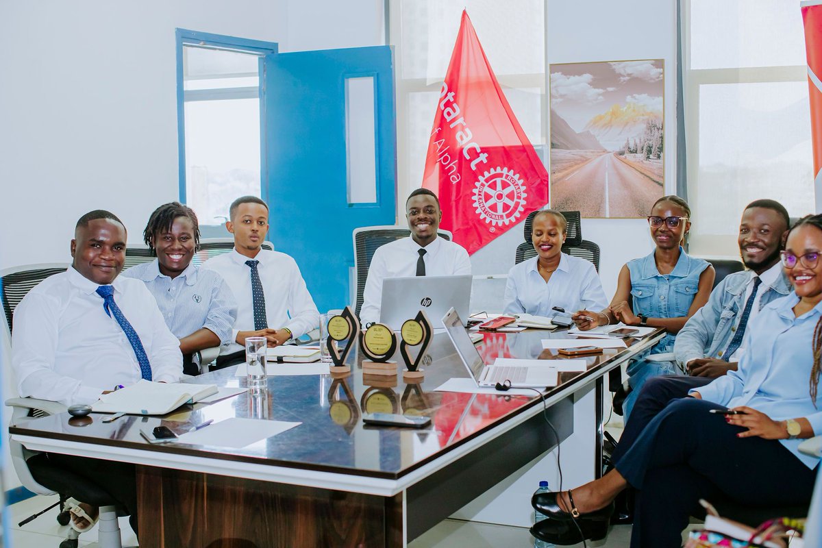 Rotaract Club Of Alpha tweet media