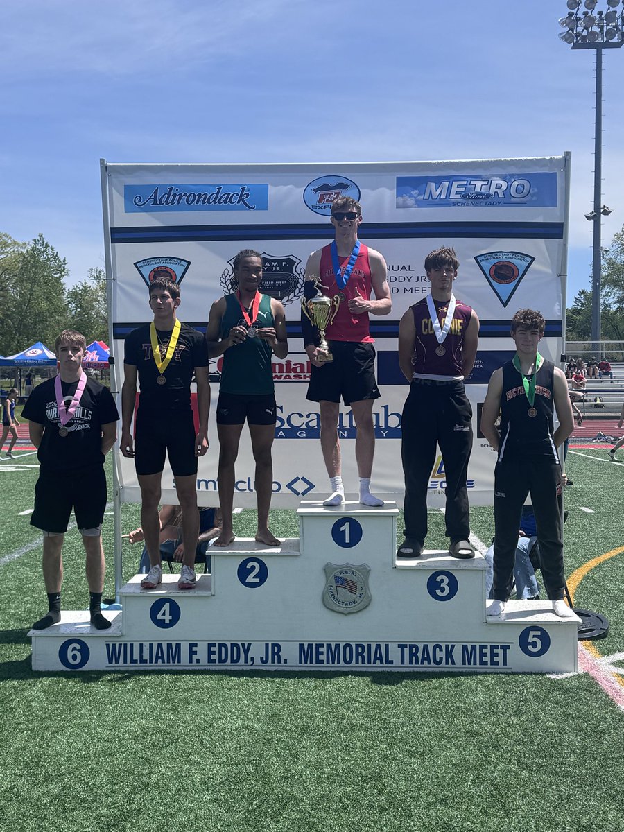 CoachRickert_BC's tweet photo. Lucas Nalbone placed 5th overall in a highly competitive 400m at the William F Eddy Meet yesterday. He narrowly missed his PR running 49.45. Suburbans is next on Tuesday. @BCSDAthletics https://t.co/ji2PYFnHIS
