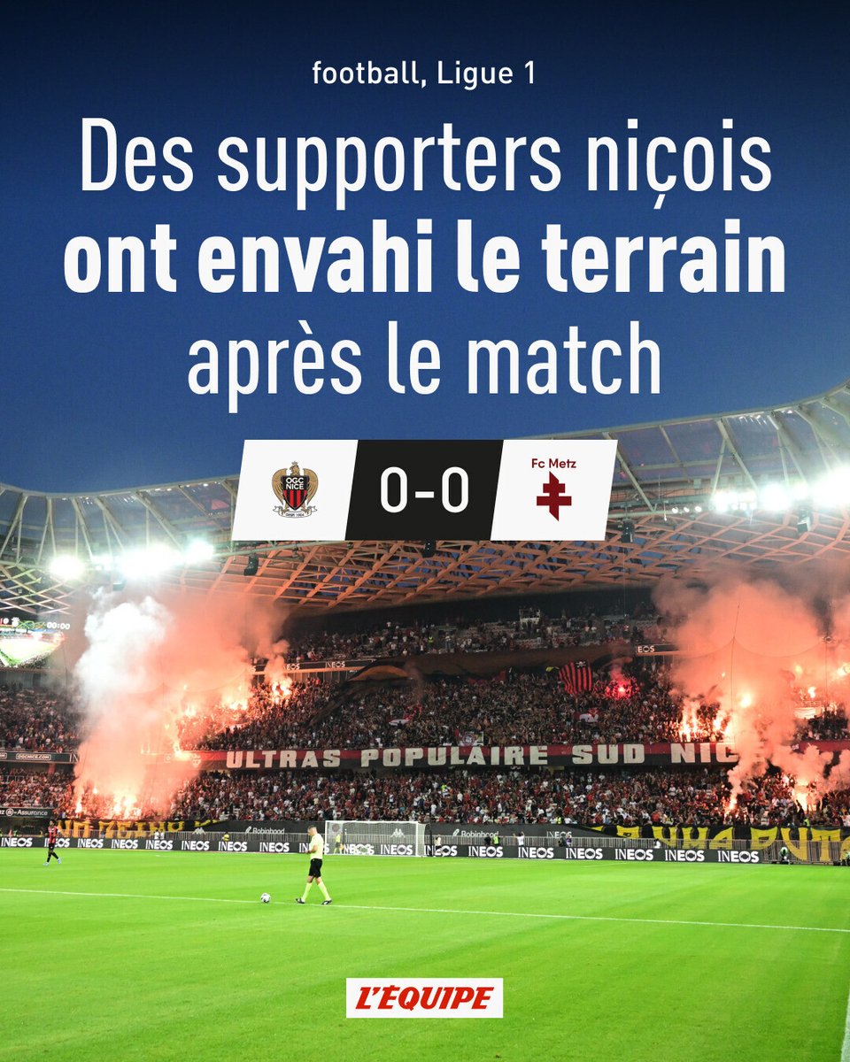 lequipe's tweet photo. Des supporters de Nice ont envahi le terrain et envoyé des fumigènes vers la tribune présidentielle après leur match nul contre Metz, synonyme de barrage

➡️ https://t.co/CoDuea52Gk https://t.co/MAZWmjTus3