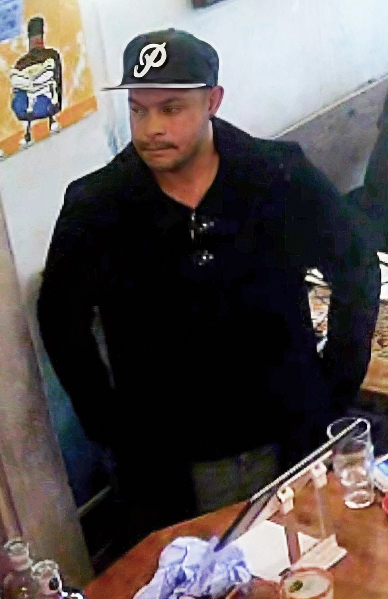 brightonsnapper's tweet photo. From my pals at 'Halisco'

https://t.co/d5tUDZbOBw

This guy and another decides to come in tonight after we graft our backsides off every single day, week in week out and legs it after racking up a healthy bill with us. #scumbag #brighton #hove https://t.co/js5UqwsQkW