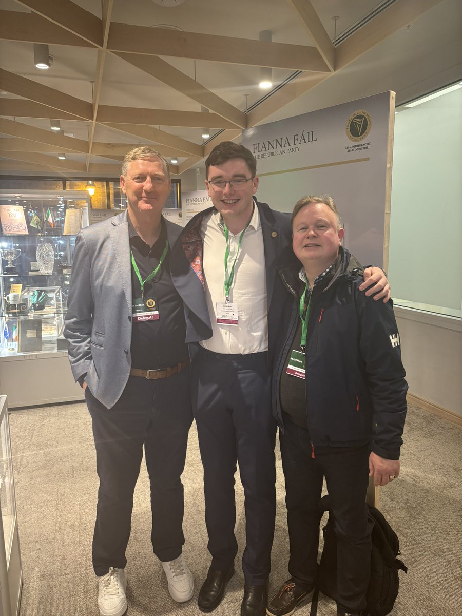 DarraghMoran16's tweet photo. In brighter news, it was a brilliant Ard Fheis. I am particularly pleased that my friend @Marklarkin101 was elected to the Ard Comhairle, I am proudly sporting his sticker below. 

I was also delighted to contribute to the new @OgraFiannaFail magazine put together by @isobelr__. https://t.co/4LW2EMRleL