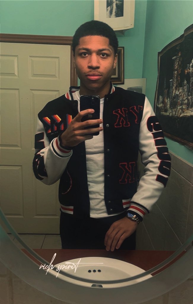 saykaleb's tweet photo. Idk #dtx #dfw https://t.co/trJ6TwvQ4k