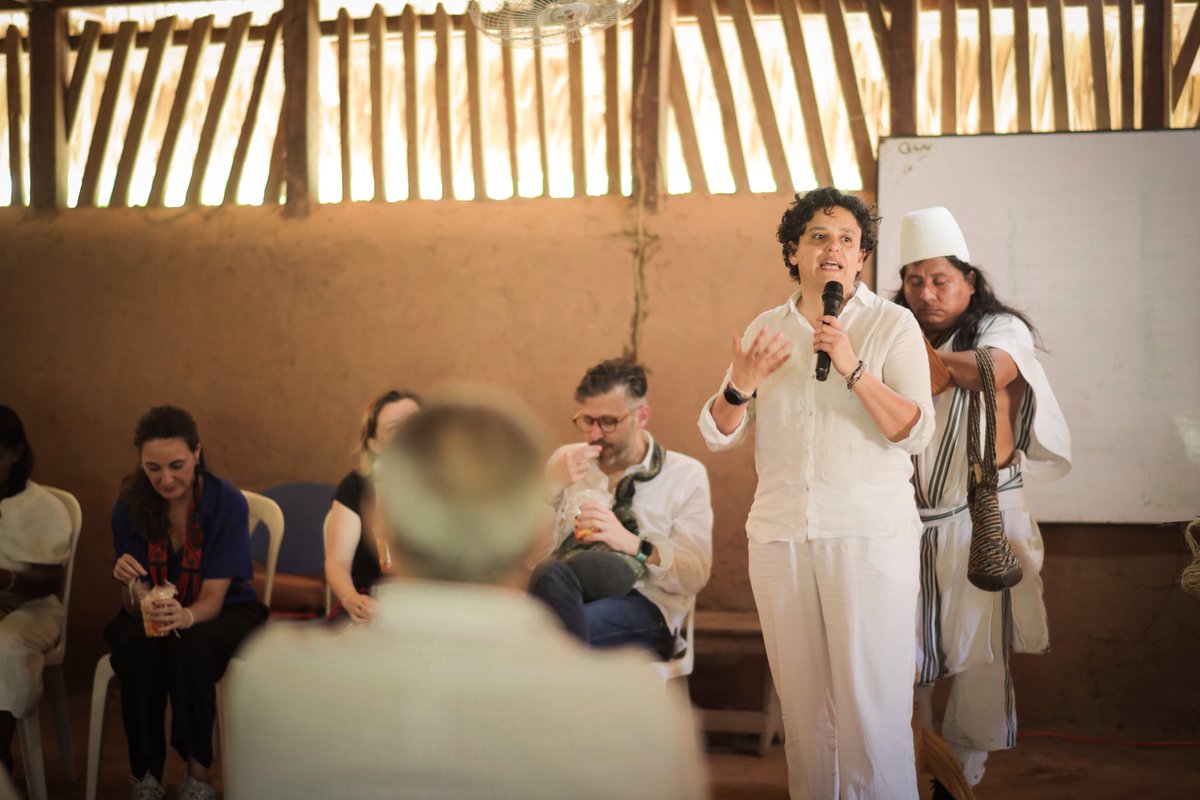 OITAndina's tweet photo. Un esfuerzo articulado que destaca el diálogo social institucional y las autoridades indígenas por:

🍃Reconocimiento del cuidado comunitario
🍃Fortalecimiento de la autonomía económica
🍃Protección de saberes ancestrales
🍃Avance hacia sistemas de cuidado interculturales en 🇨🇴 https://t.co/PIV8vp7MkP