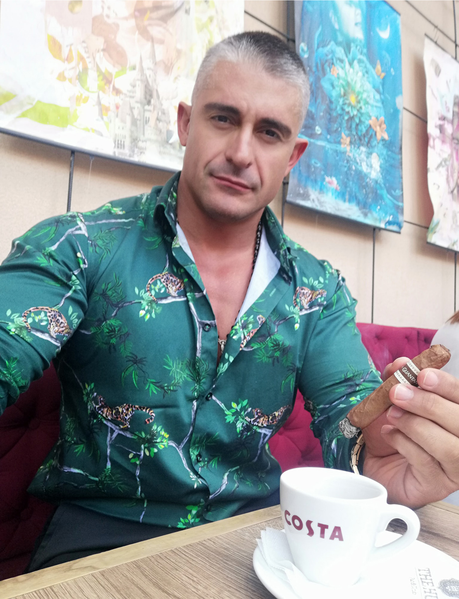 SerbianMuscle's tweet photo. Muscular daddy Filip
#Srbija #Serbia https://t.co/MgVtSK9DAF