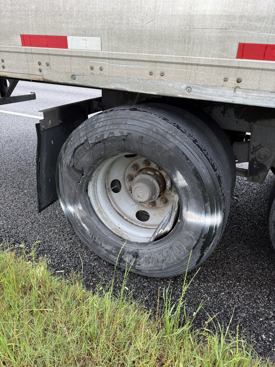 Slumerican Trucker tweet media
