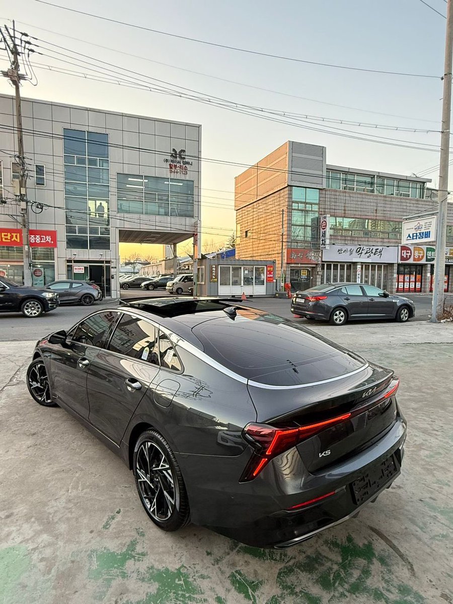 magiccars tweet media
