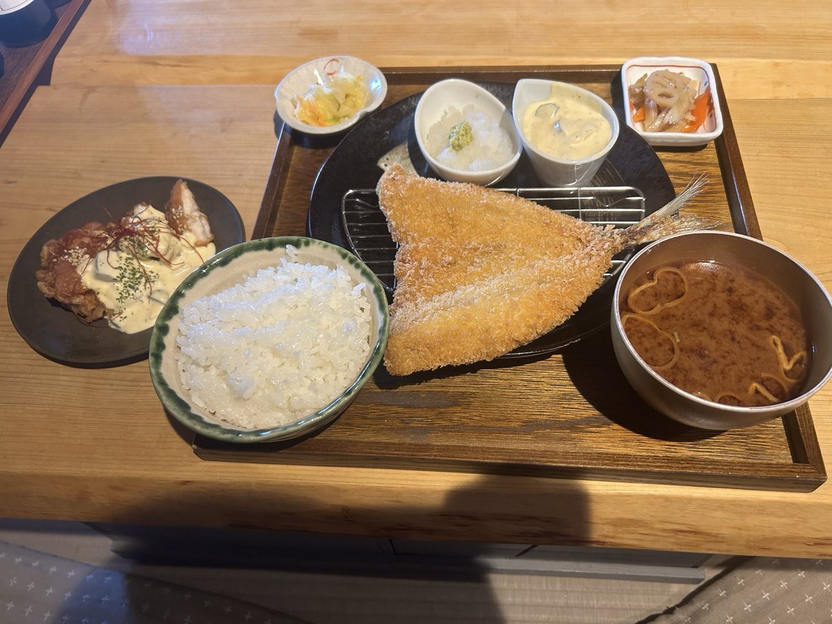 siomusubi2002's tweet photo. ランチ🍙 https://t.co/U2u9LHT6UN
