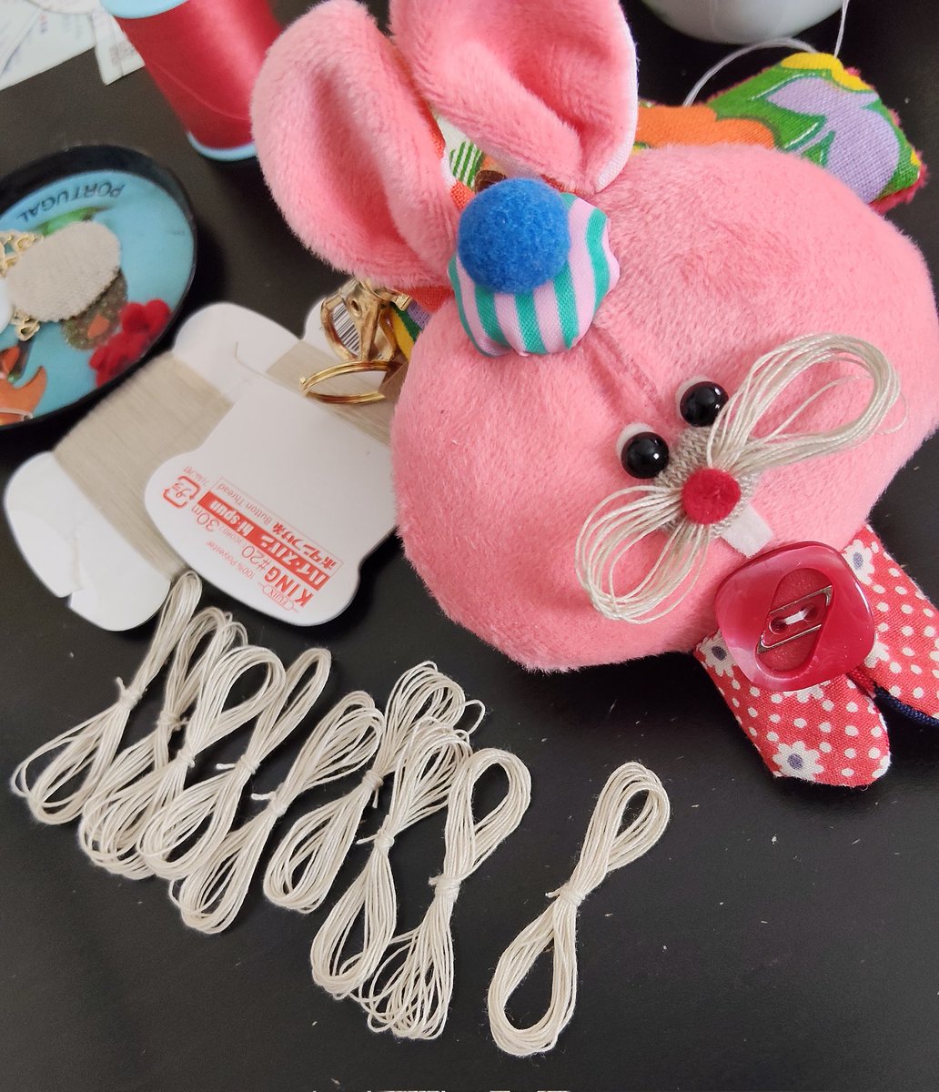 おヒゲも一つひとつ作ってます🥸 #ぬい撮り #ぬいぐるみ #ぬい活